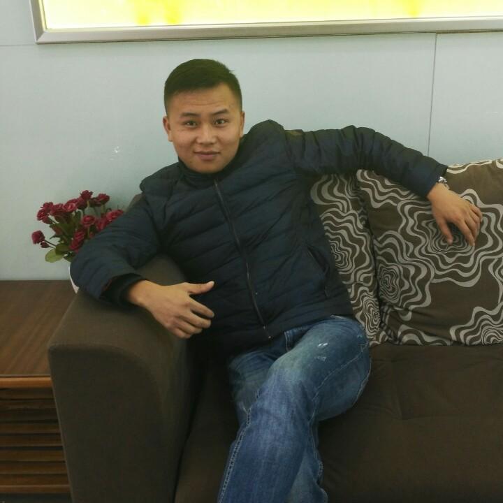 淡淡香水味让人痴迷