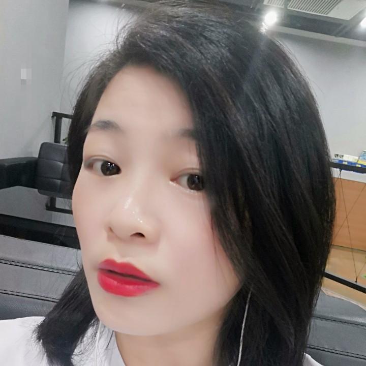 我家有两个戏精