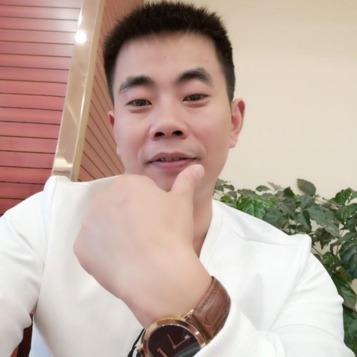 鲍帅