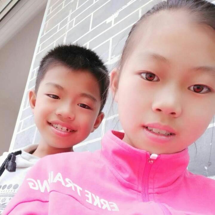 邹邹（拒绝连赞）