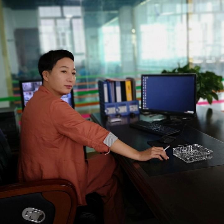 李钢镚