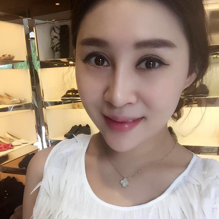 热潮男装服饰