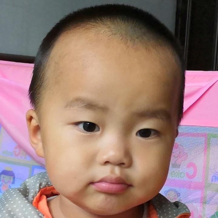 宁海房产中介and婚介(模具城A4-8）