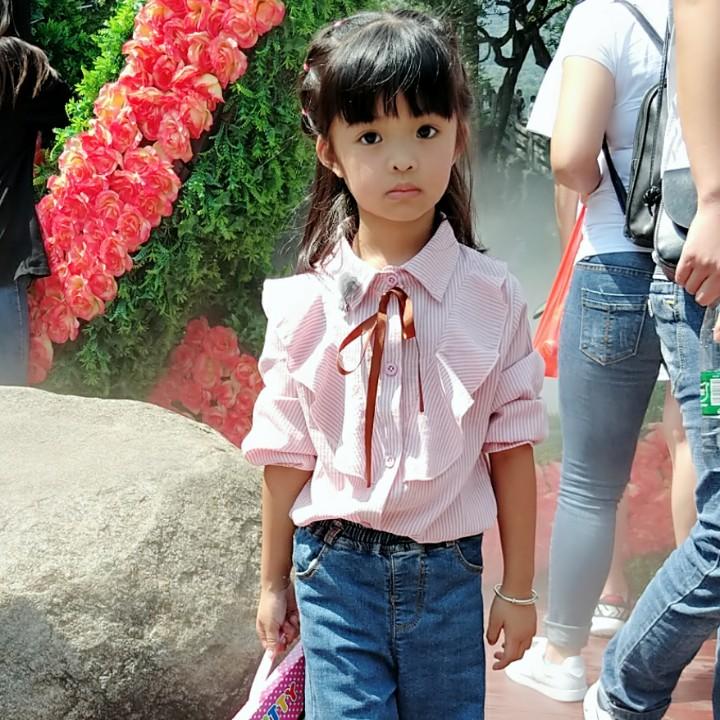 罗