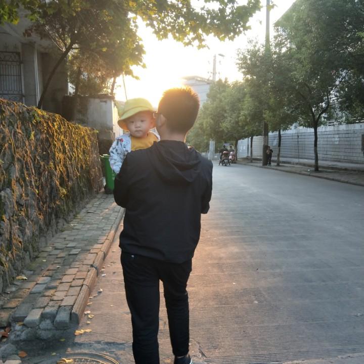 柚哥朵妹爸