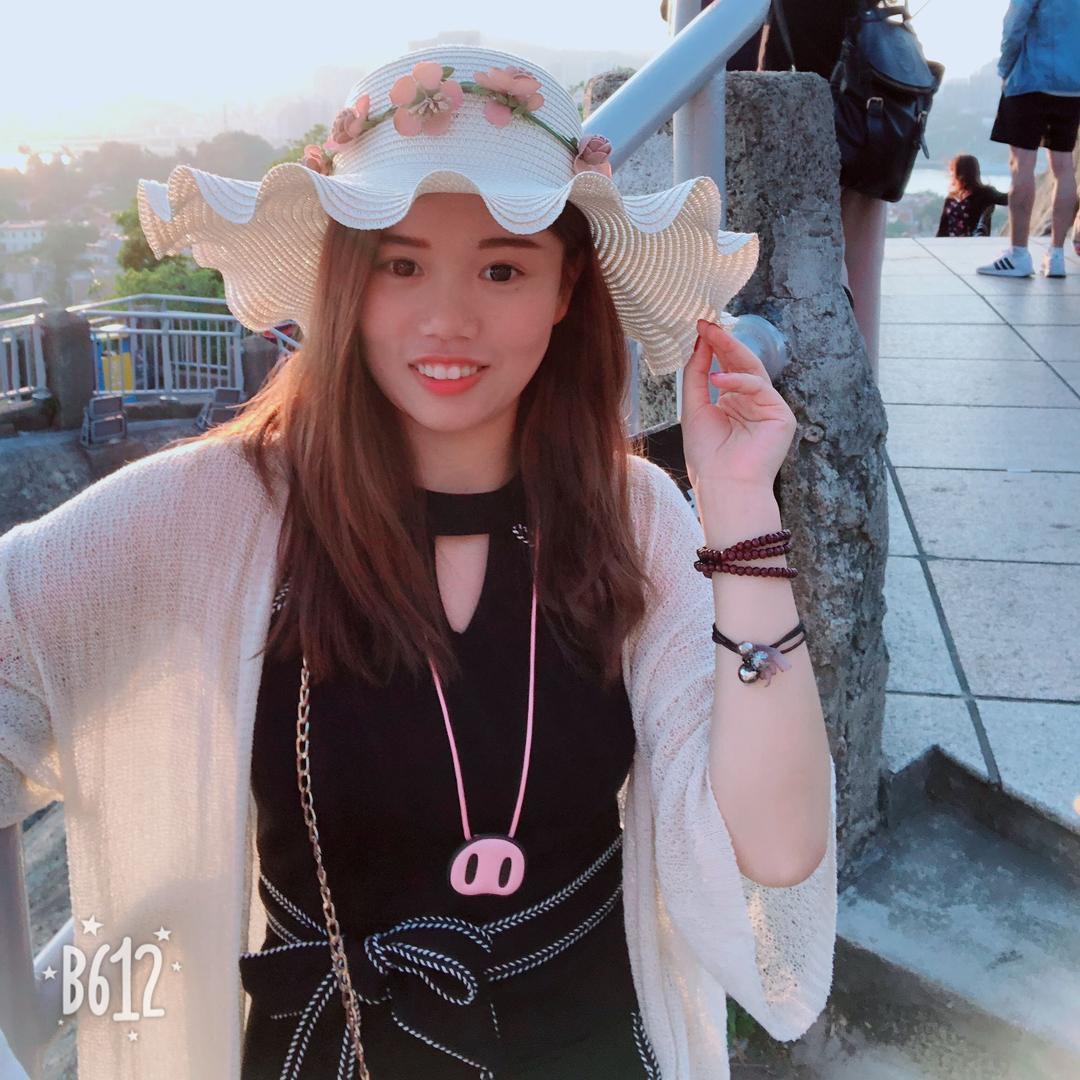 燕小何💋