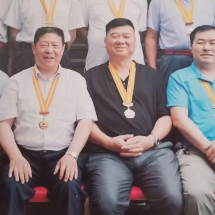 陈强
