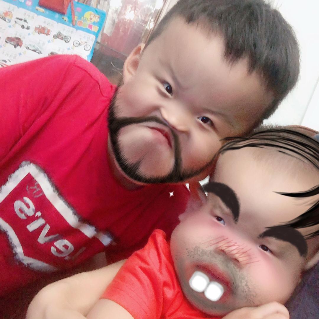 豆大哥和雷小弟