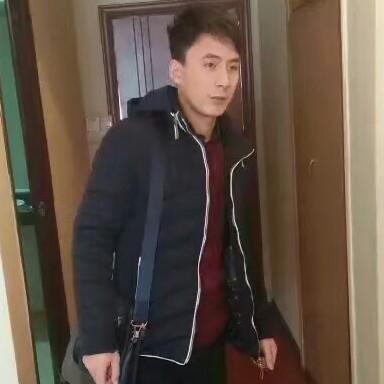 A. 哥 不帥但很壞，