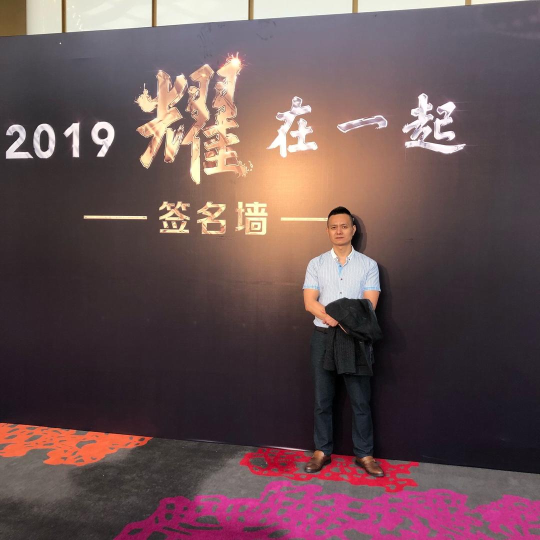 海阔天空（游泳+健身）