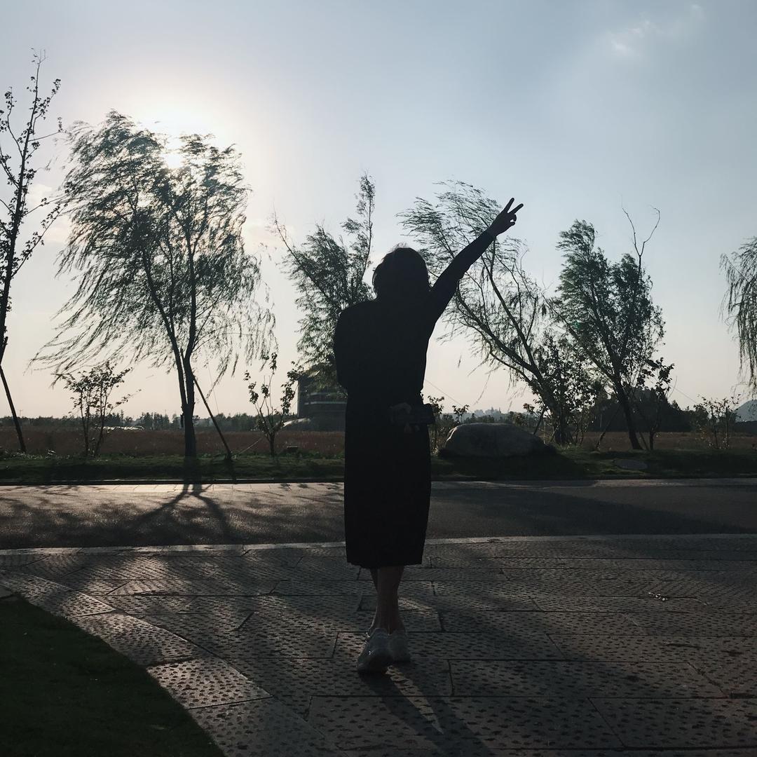 🐭贪吃的小红🐭