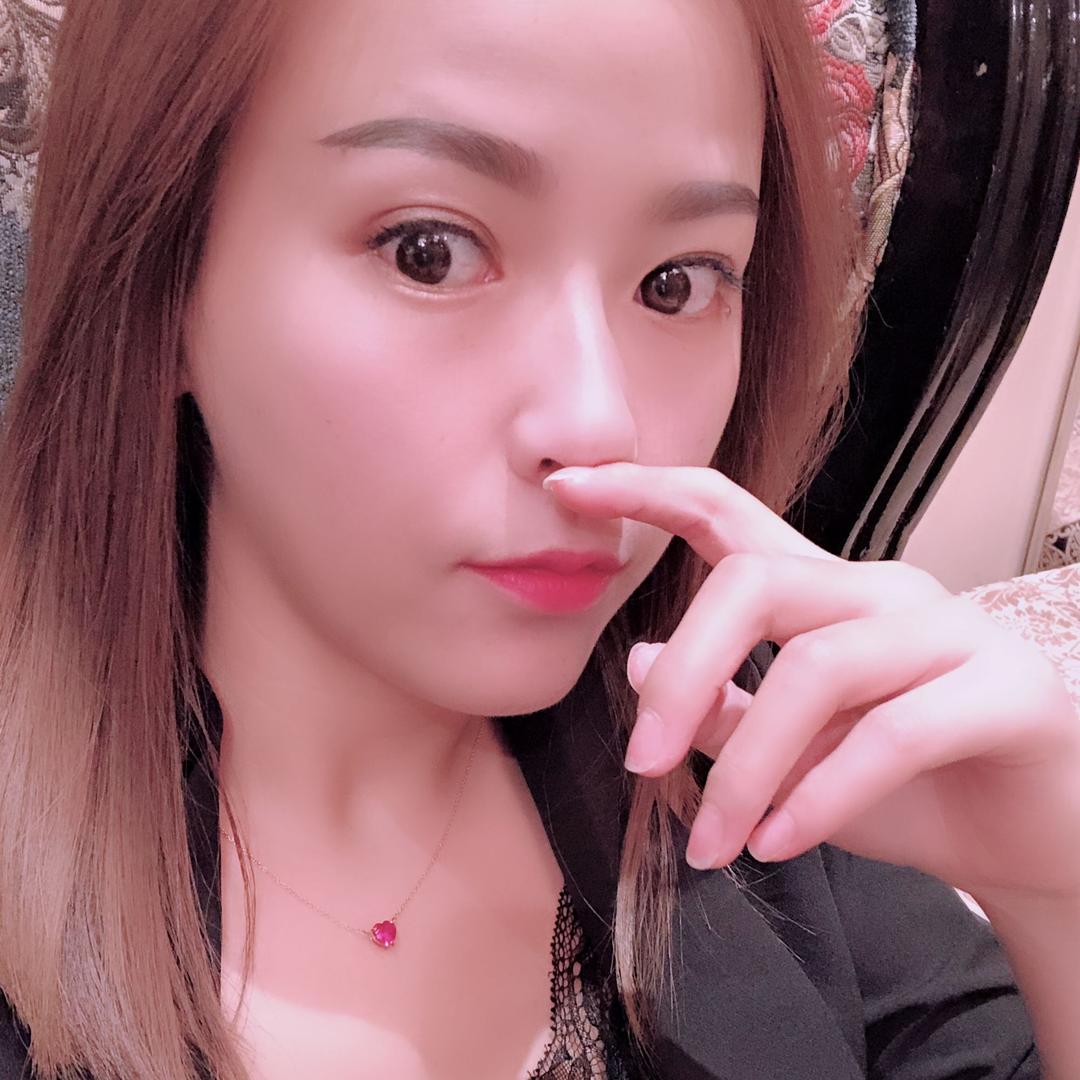 李薇
