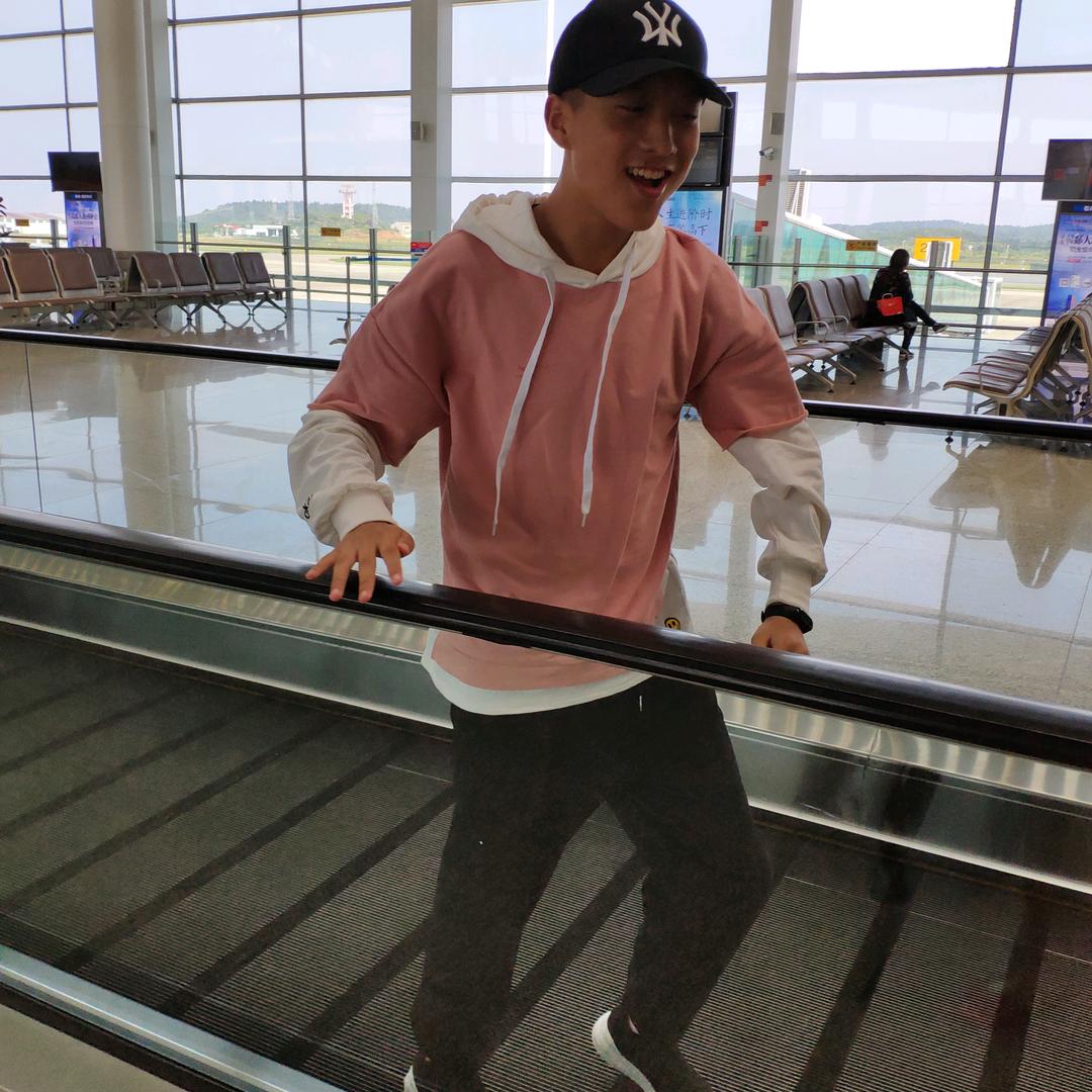 🐾 铿锵玫瑰🐾