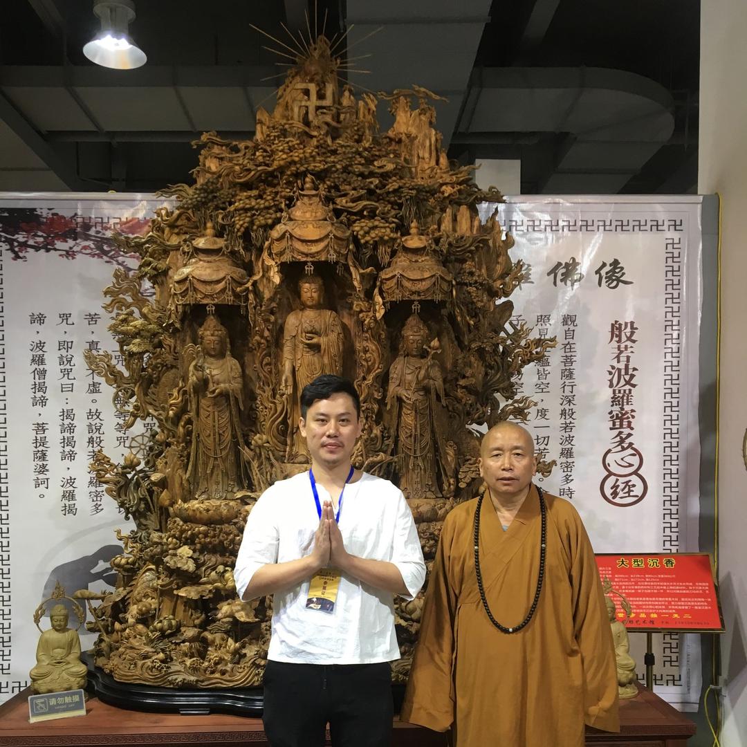 翰龙雅雕艺术馆