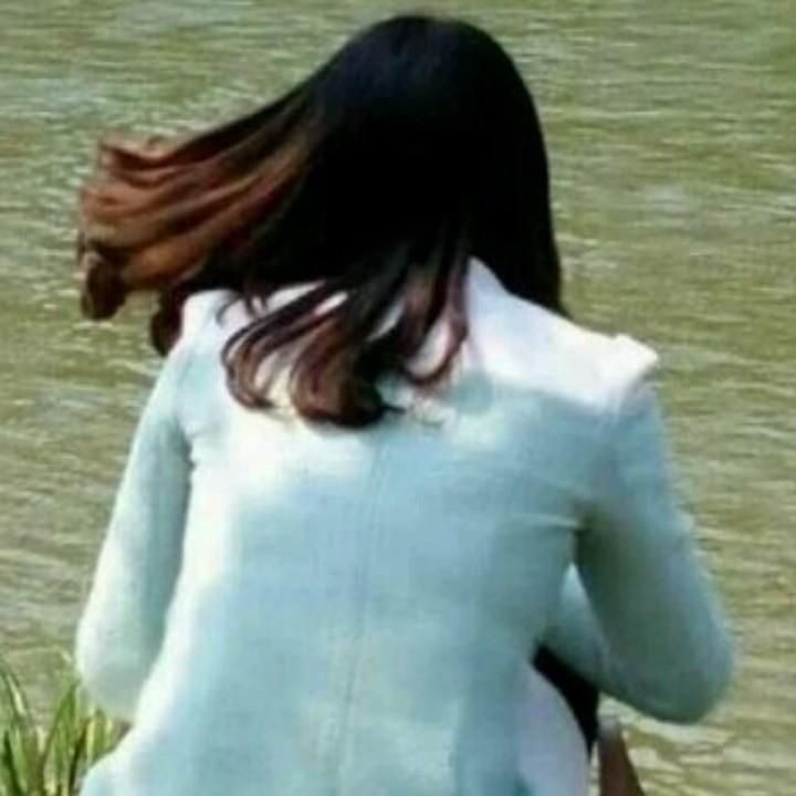 六月