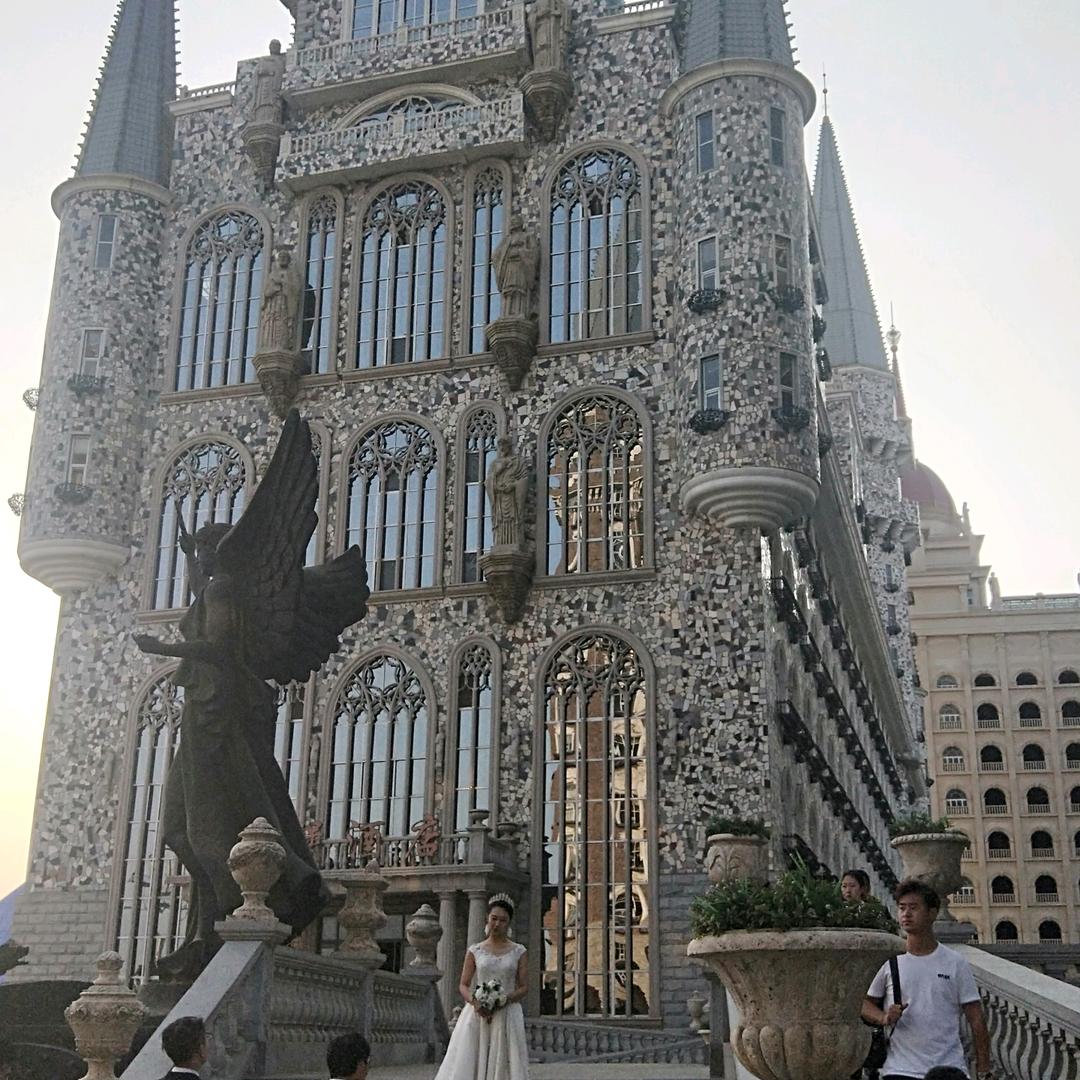 爱跳舞的胖美女