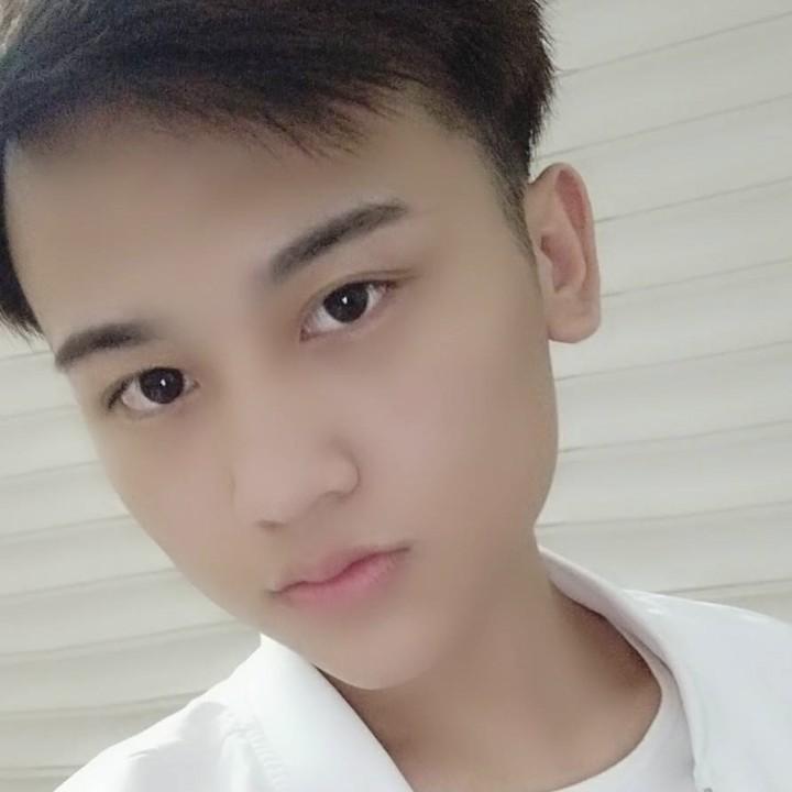 馫馫