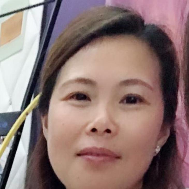 依靠(兴化大闸蟹养殖户自产自销）