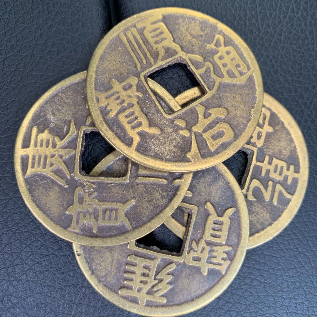 、内酷梅德川。