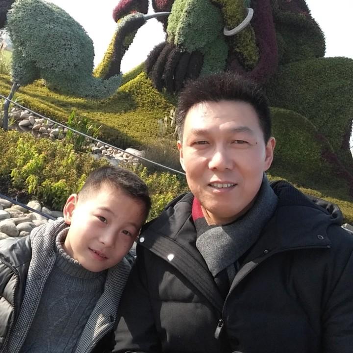 阳光男人