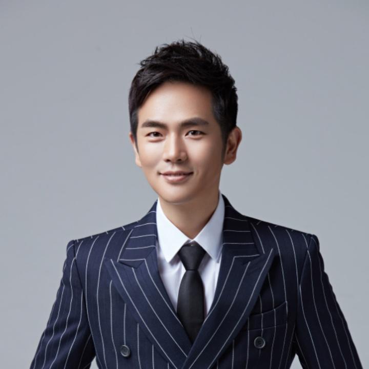 张晓龙