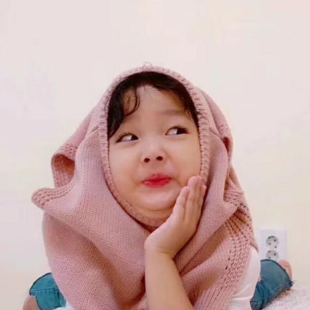 四月小蜜蜂
