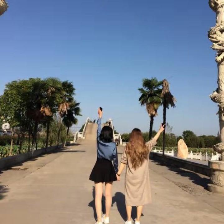 何若楠
