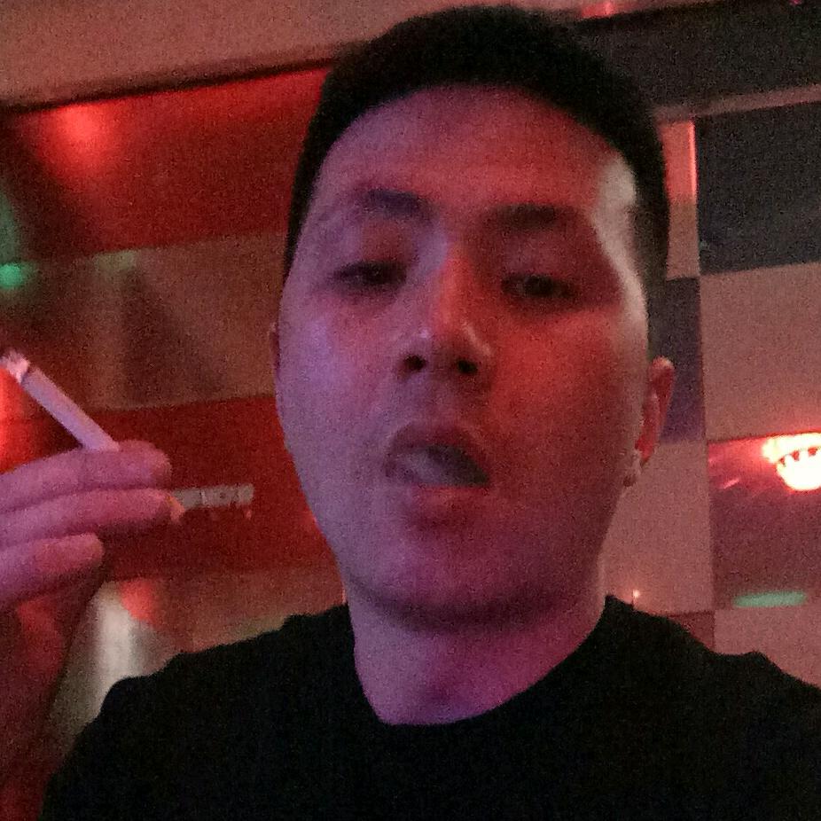 春哥