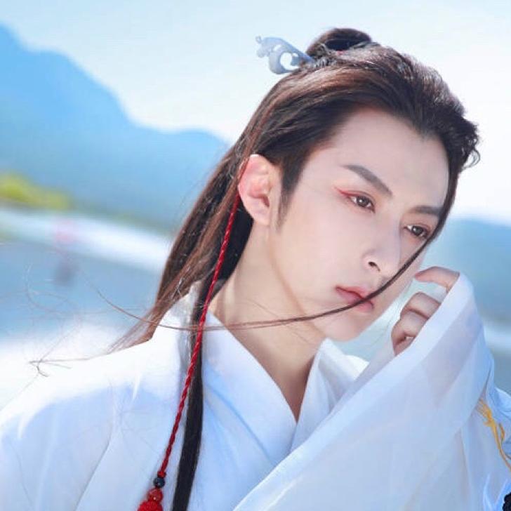 李孟羲·小梦@抖音