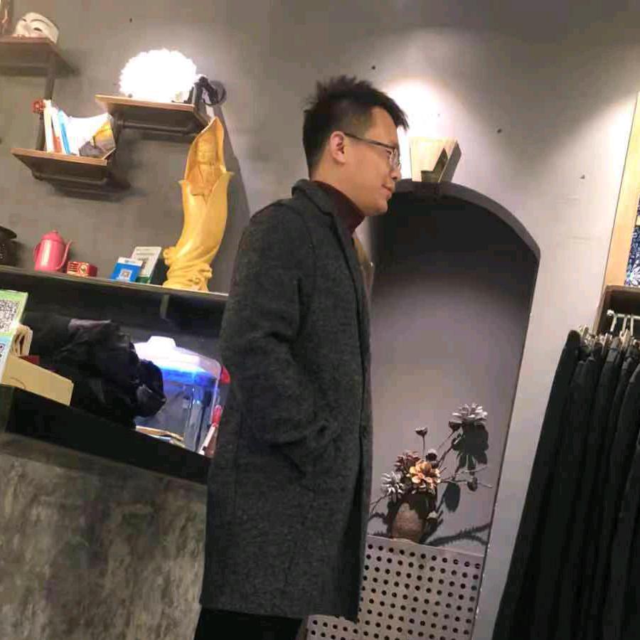 坐高铁下矿井