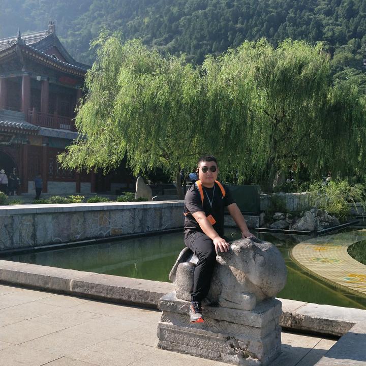 晗