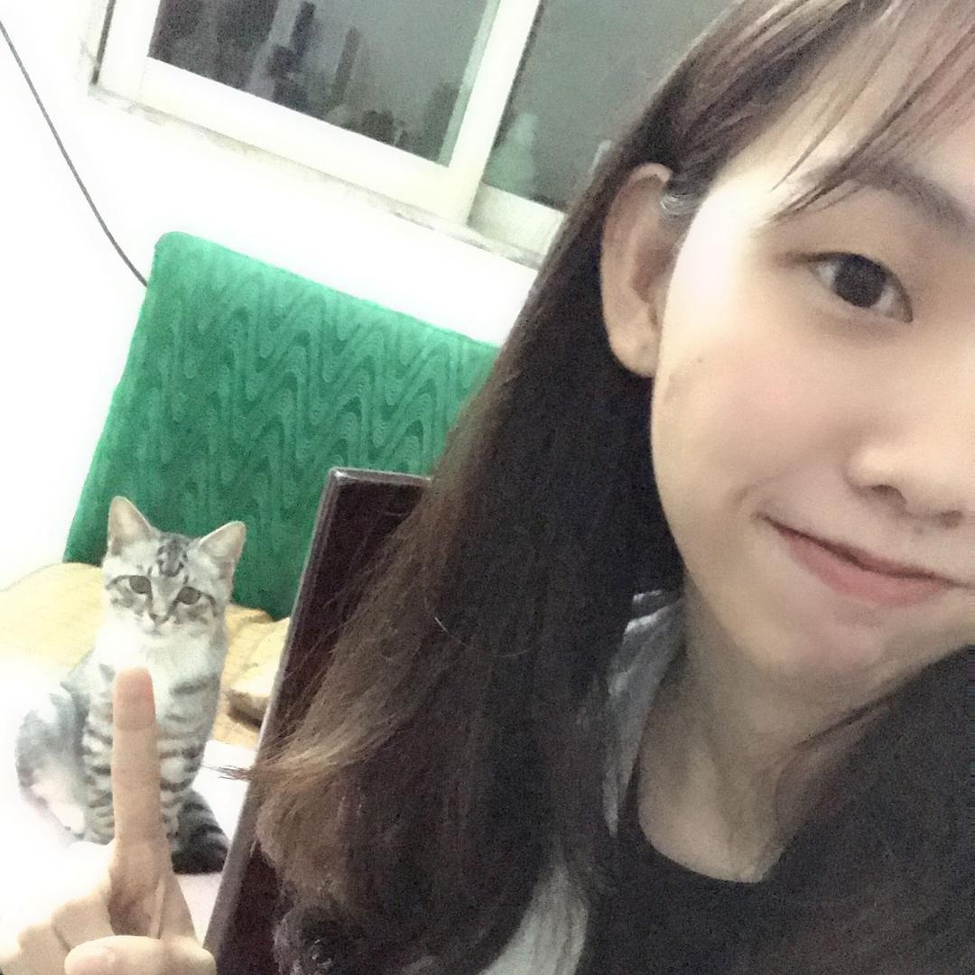 织织复吱吱