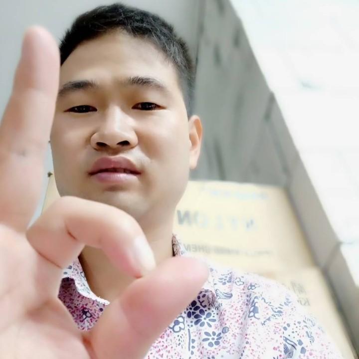 万福，贞丰龙场巴铃到兴义每天反回