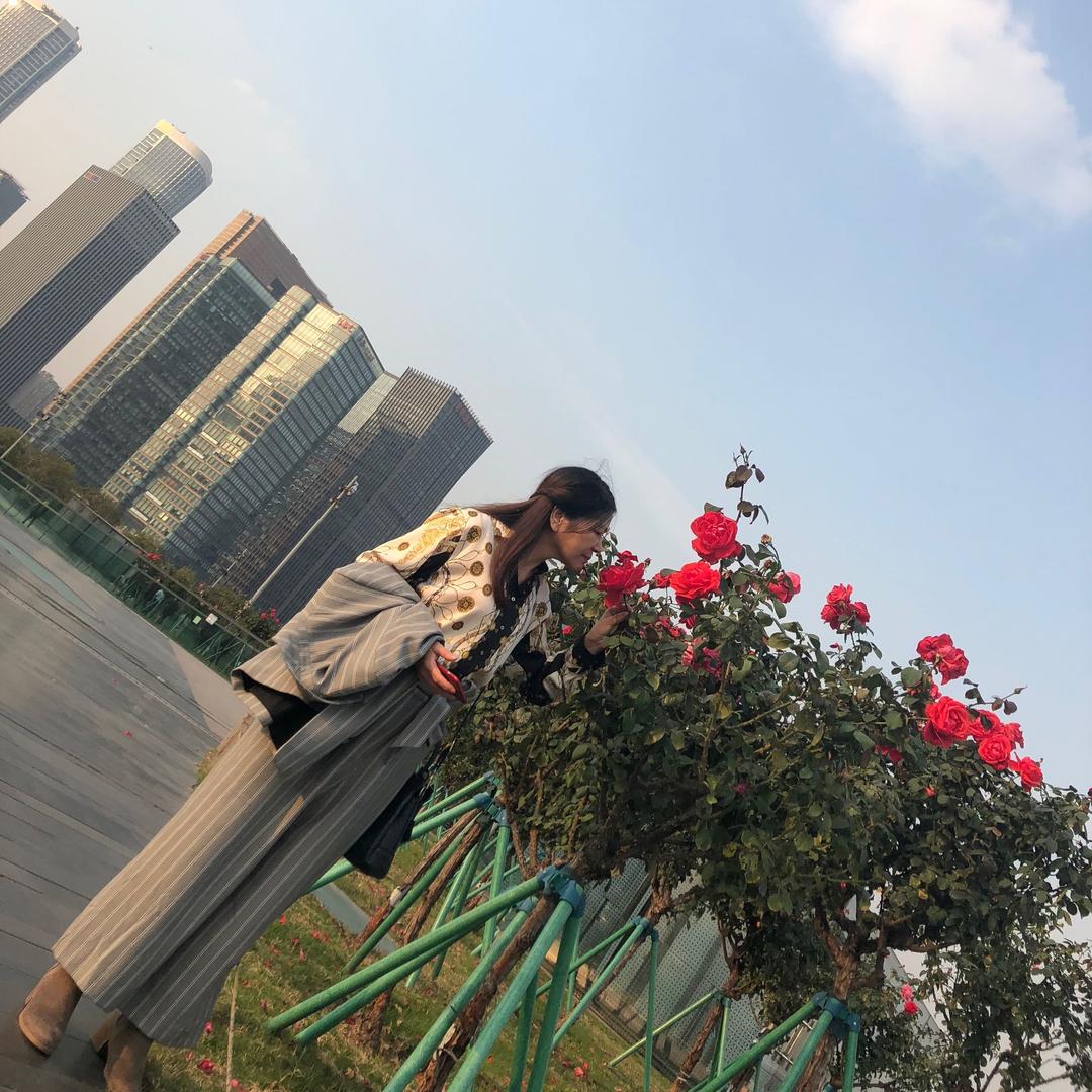 洪姐