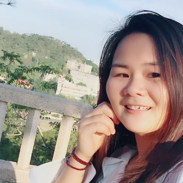 怡汐灵童装