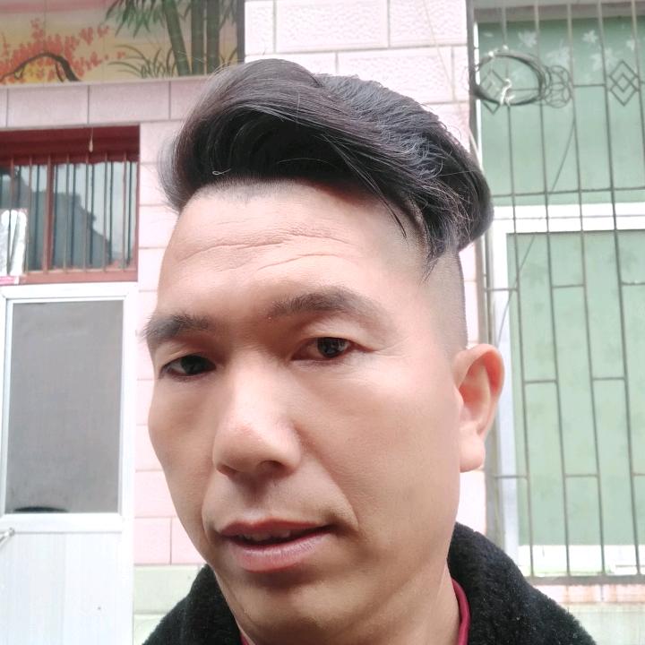 新源集团张总
