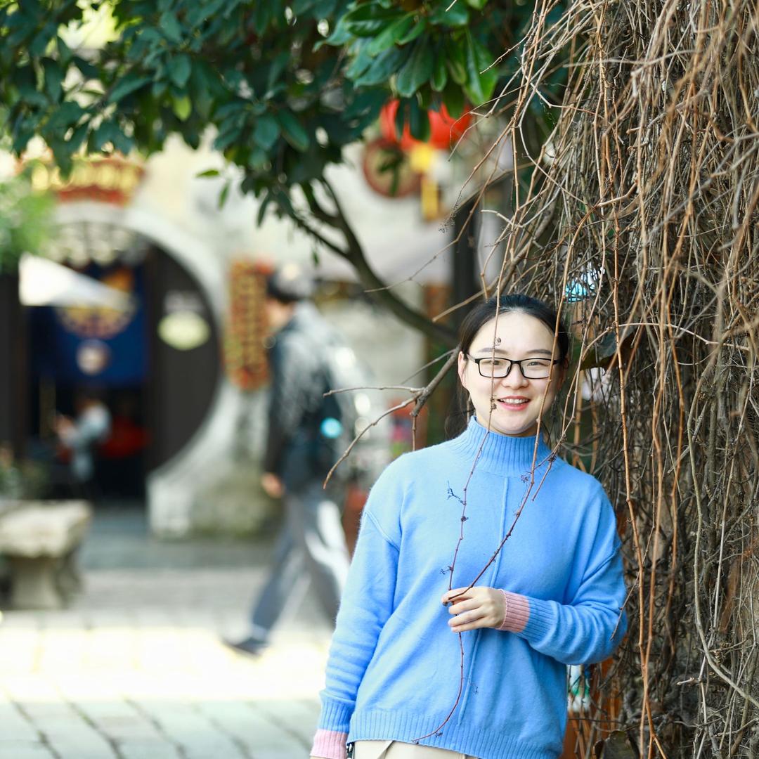 张家港优居壹佰养老-大白