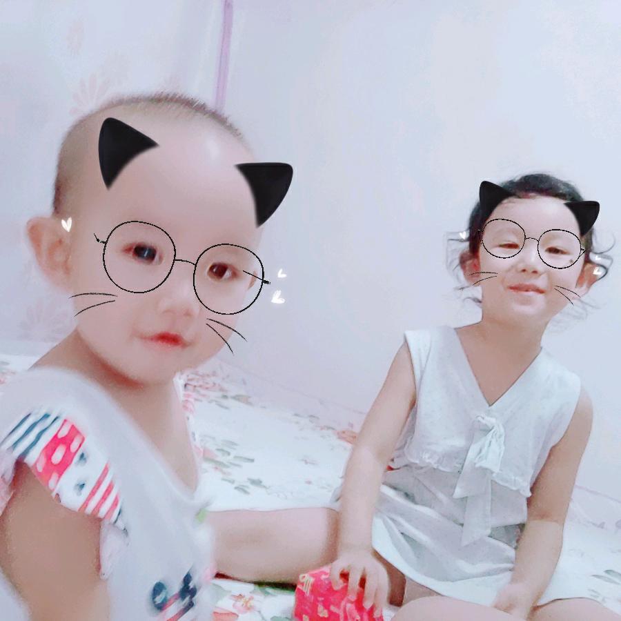 依依+桐桐
