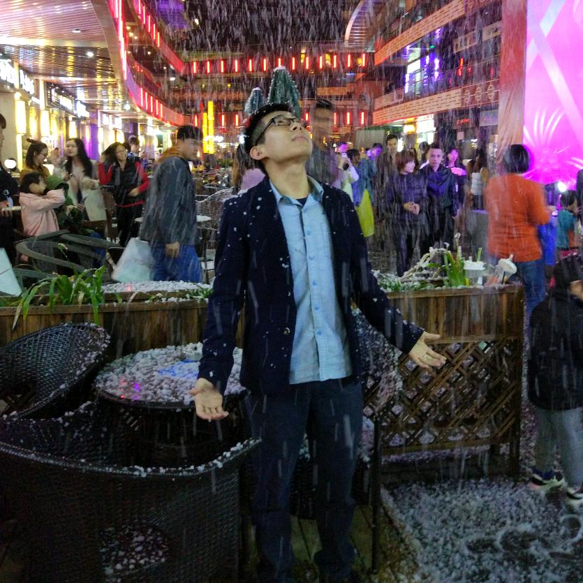 __Tong🕷