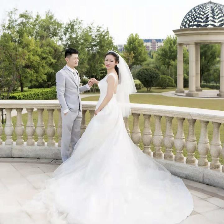 稻田商业街红红鲜猪肉销售部