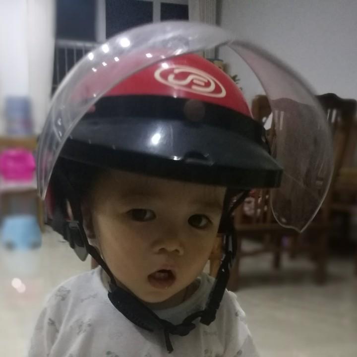 荣哥仔