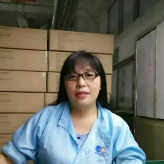 何阿姨