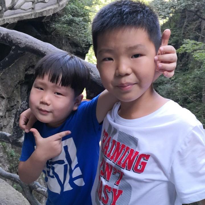 乡野峰光