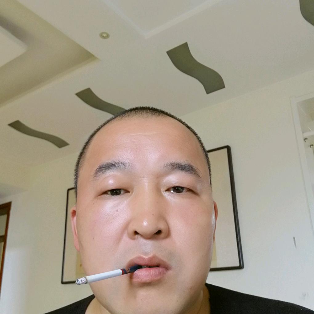 轮椅上的老哥哥（1688运营培训）