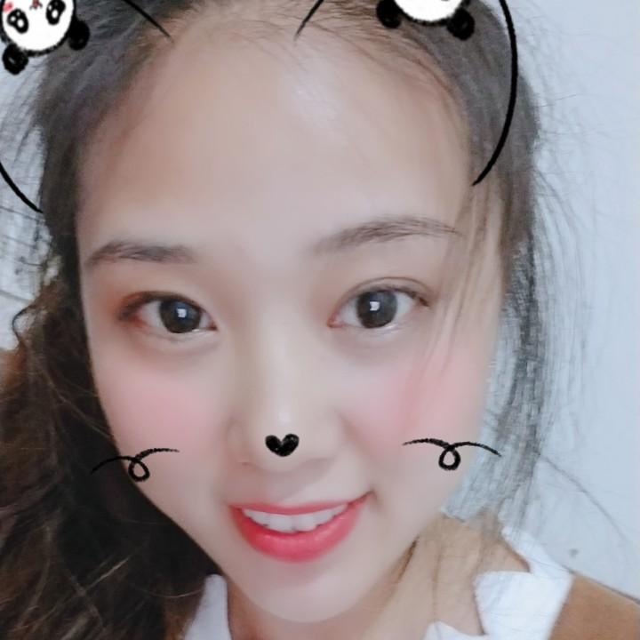 小蜜蜂🤩