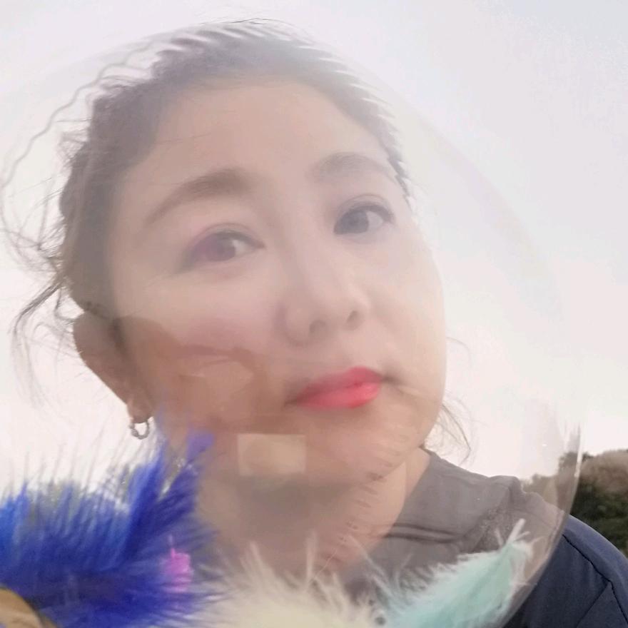 大脸佳