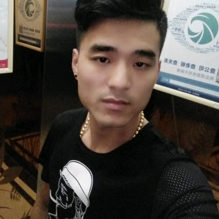 小四川海鲜烧烤（容城谷丰夜市店）