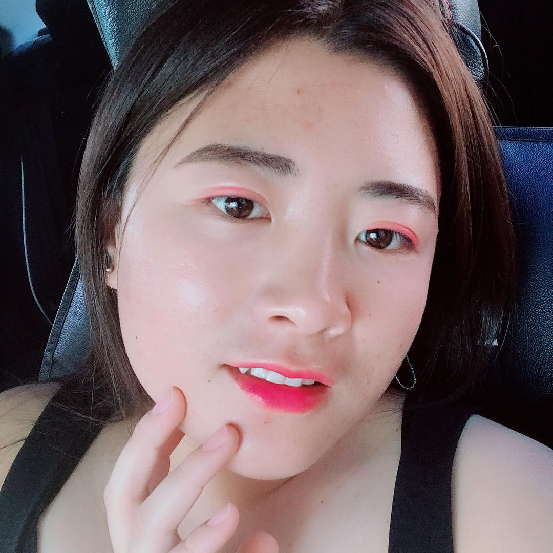 小熊美发美甲洗脸吧店六小帝苑豪庭北区东侧