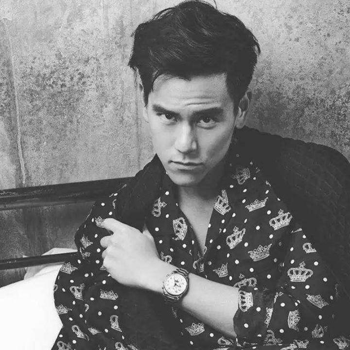 记得早睡　　　　　　     ╲