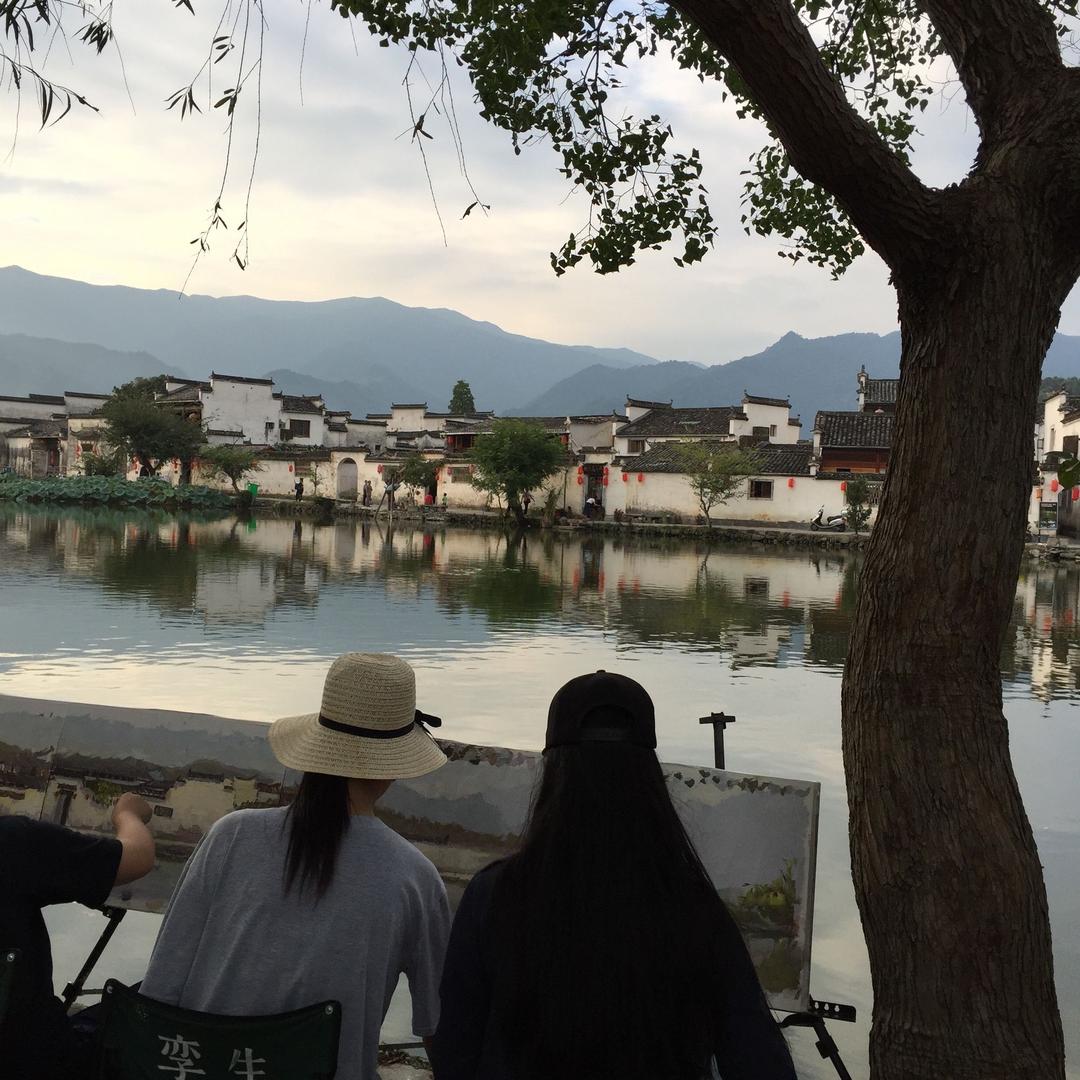请稍后